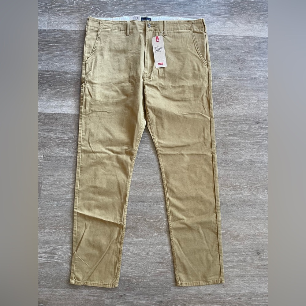 Levi's 502 Regular Taper Men's Khaki Chinos